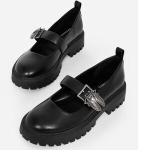 Disturbia Swarm Bug Buckle Mary Jane Shoes Black Faux Leather Womens 8 NEW